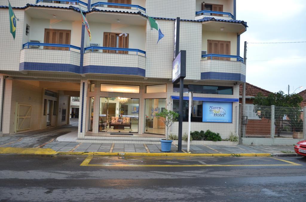Hotel Mares Do Sul Tramandaí Exteriör bild